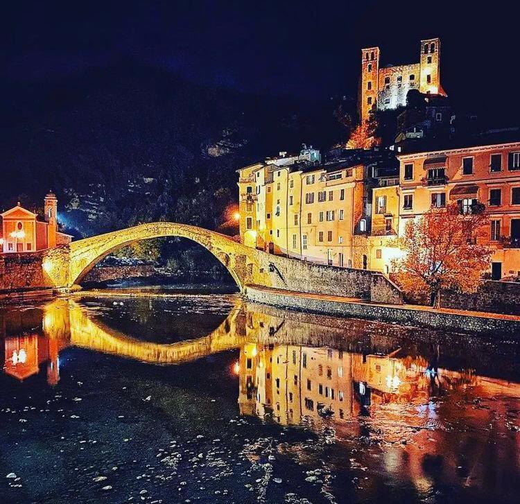 Giorgio's Inn Dolceacqua Esterno foto